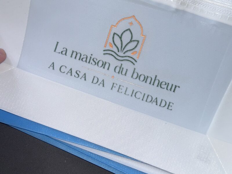 Trousse de toilette pour hôtel — DTF, Objets — GalerieGRAPH Cambrai